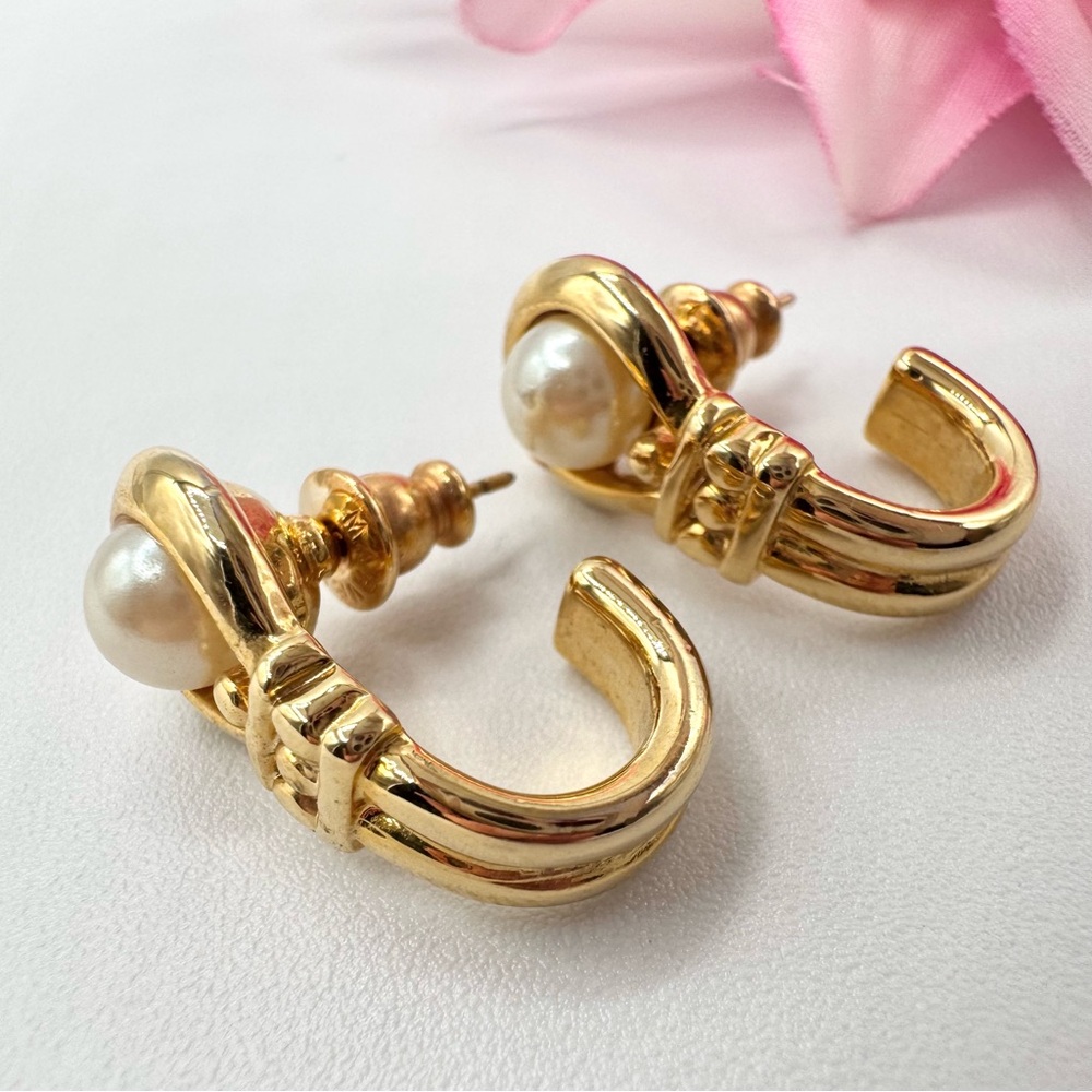 Vintage Faux Pearl J Hoop Huggie Earrings Romantic Victorian & Etruscan Revival